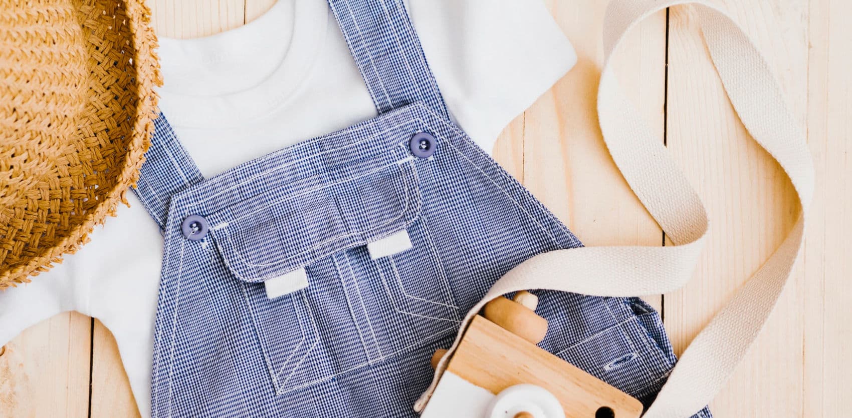 ملابس اطفال