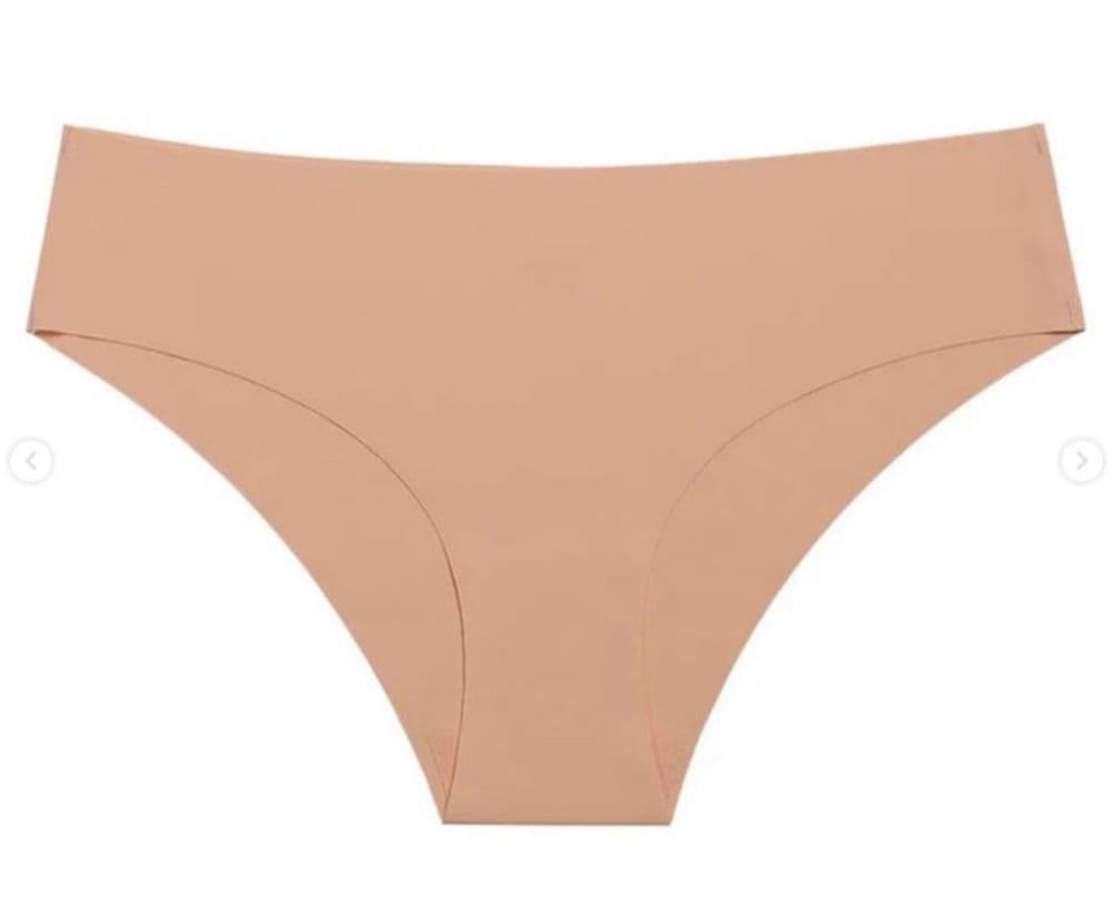 ملابس داخلية